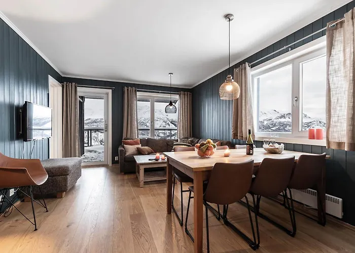 Family-friendly In-ski Out Retreat By Skarsnuten *