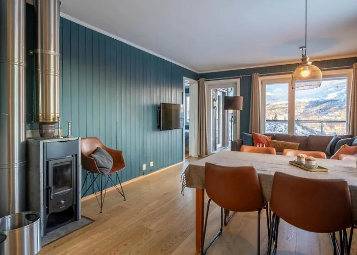 Family-friendly In-ski Out Retreat By Skarsnuten * Хемседал