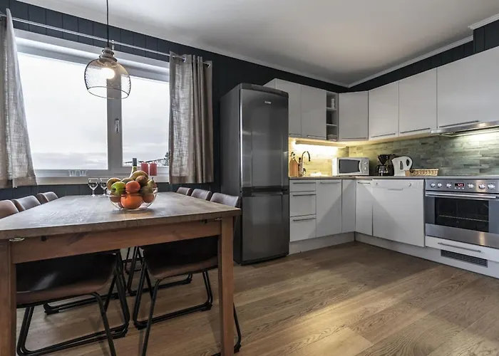 Family-friendly In-ski Out Retreat By Skarsnuten