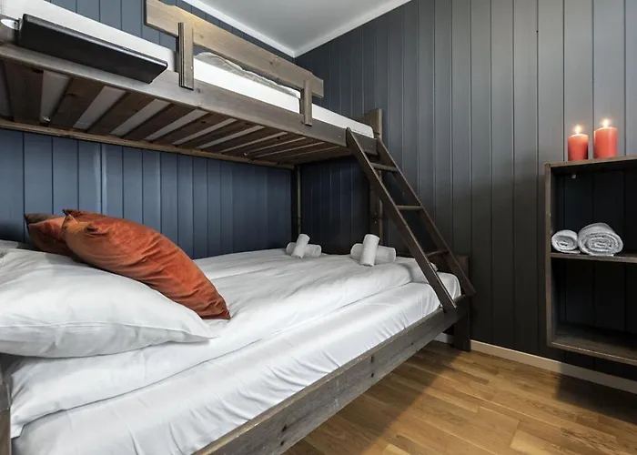 Family-friendly In-ski Out Retreat By Skarsnuten